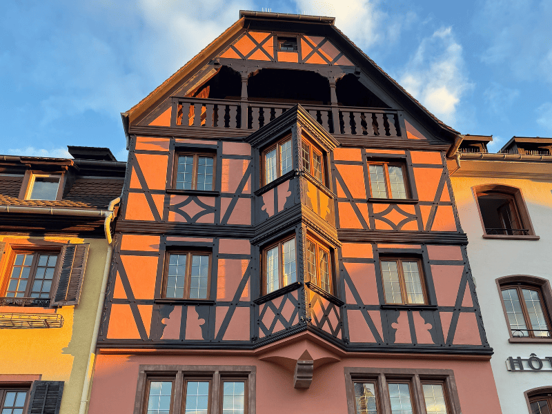 Hôtel réalisé à Strasbourg avec SYLVALasure Opaq