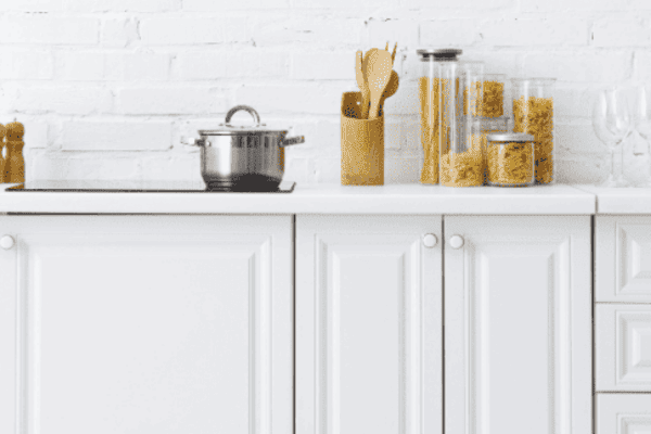 Meuble de cuisine réalisé avec l'ERCOFond et l'ERCOLaque